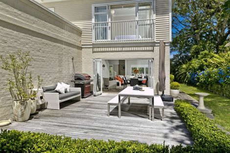 Photo of property in 6 Puriri Boulevard, Orewa, 0931