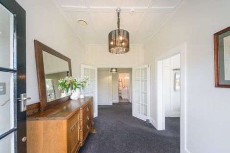 Photo of property in 20 Knowles Street, Terrace End, Palmerston North, 4410