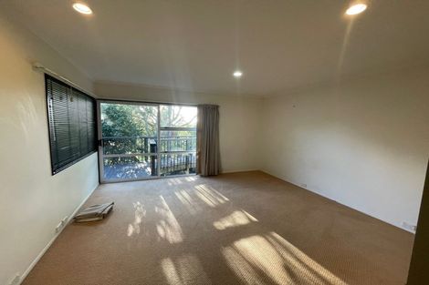 Photo of property in 87 Point View Drive, East Tamaki Heights, Auckland, 2016