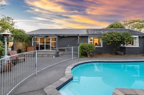 Photo of property in 15 Dunster Street, Burnside, Christchurch, 8053