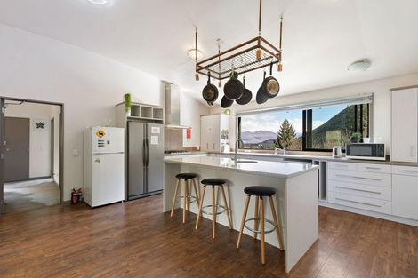 Photo of property in 32 Closeburn Road, Closeburn, Queenstown, 9371