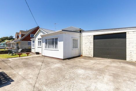 Photo of property in 9 Parris Street, Waitara, 4320