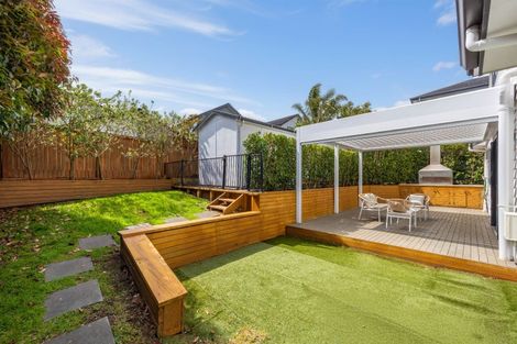 Photo of property in 11 Parkview Drive, Gulf Harbour, Whangaparaoa, 0930