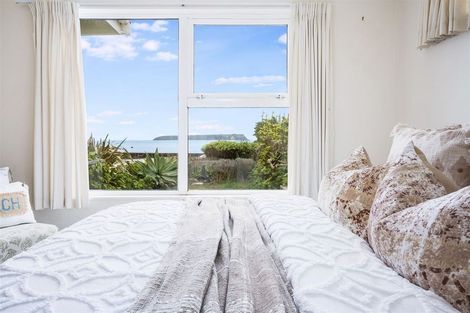 Photo of property in 13 Sunset Parade, Plimmerton, Porirua, 5026