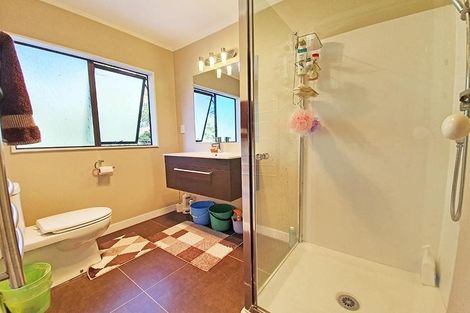 Photo of property in 8c Greenhill Crescent, Pakuranga, Auckland, 2010