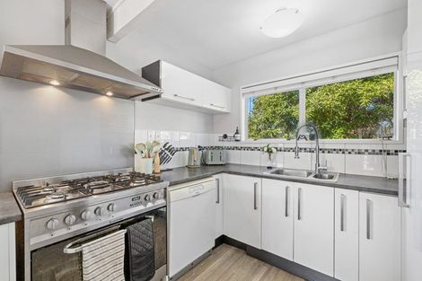 Photo of property in 1/17d Te Maru Place, Redwood, Christchurch, 8051