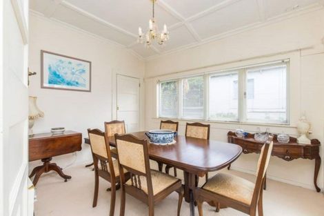 Photo of property in 1/67 Kitchener Road, Milford, Auckland, 0620