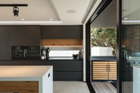 Photo of property in 193a Marine Parade, Mount Maunganui, 3116