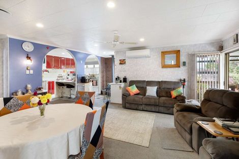 Photo of property in 7 Hunter Street, Dannevirke, 4930