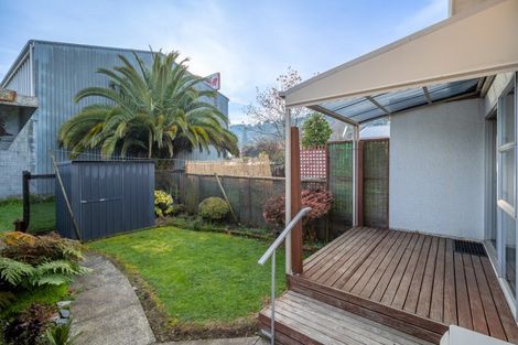 Photo of property in 14a Parkers Road, Tahunanui, Nelson, 7011