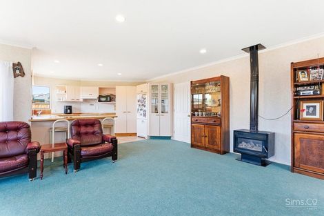 Photo of property in 14 Kelsi Street, Tawhero, Whanganui, 4501