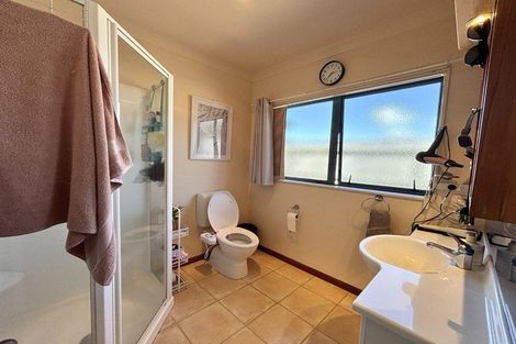 Photo of property in 12 The Fairway, Whakatane, 3120