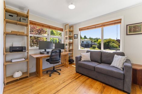 Photo of property in 17 Shera Street, Acacia Bay, Taupo, 3330