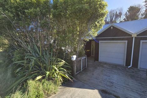 Photo of property in 263 Middleton Road, Glenside, Wellington, 6037