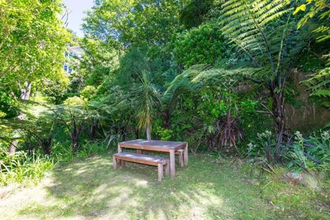 Photo of property in 1 Sar Street, Wadestown, Wellington, 6012