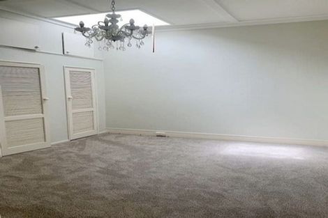 Photo of property in 15 Glenfell Place, Epsom, Auckland, 1023