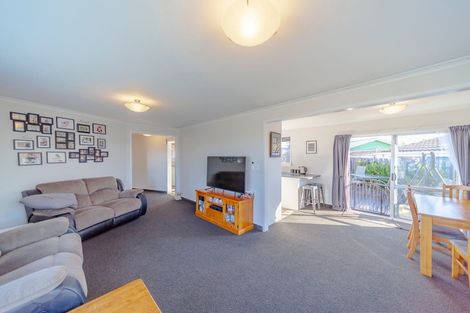 Photo of property in 8 Glamorgan Avenue, Tamatea, Napier, 4112