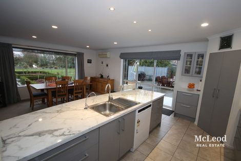 Photo of property in 18 Hollands Road, Tinwald, Ashburton, 7771