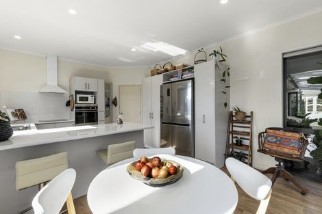 Photo of property in 9 Parkwood Place, Papamoa Beach, Papamoa, 3118