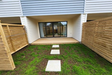 Photo of property in 6/8 Short Street, Papakura, 2110