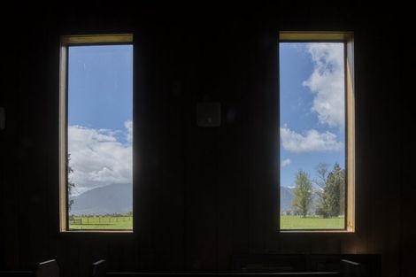 Photo of property in 86 Wanganui Flat Road, Harihari, 7884