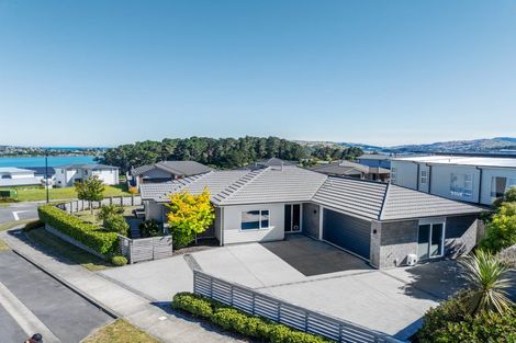 Photo of property in 25 Ken Douglas Drive, Aotea, Porirua, 5024