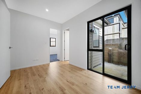 Photo of property in 31 Cloonlyon Drive, Flat Bush, Auckland, 2019