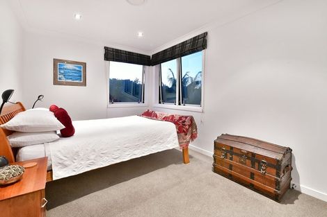 Photo of property in 76a Ladies Mile, Manly, Whangaparaoa, 0930