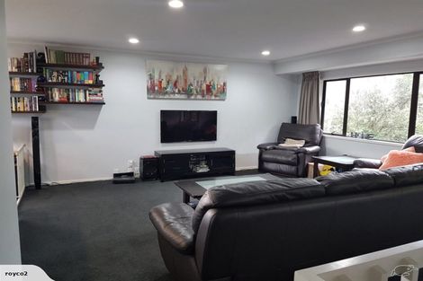 Photo of property in 2/10 Tiri View Place, Waiake, Auckland, 0630