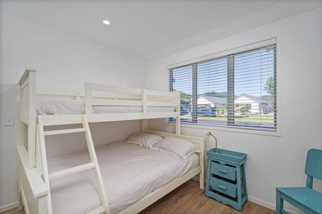 Photo of property in 44 Longreach Drive, Cooks Beach, Whitianga, 3591