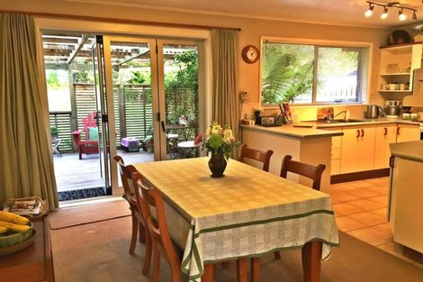 Photo of property in 86 Stredwick Drive, Torbay, Auckland, 0630