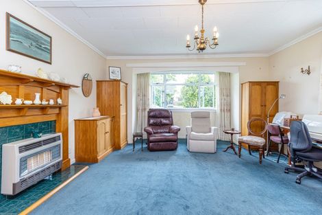 Photo of property in 6 Grey Street, College Estate, Whanganui, 4500