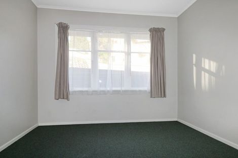 Photo of property in 35 Dunns Street, Silverstream, Upper Hutt, 5019