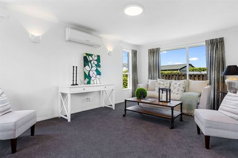 Photo of property in 15 Gibson Drive, Hornby, Christchurch, 8042