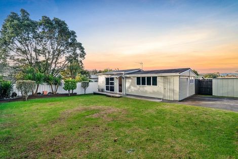 Photo of property in 23 Royston Street, Rosehill, Papakura, 2113