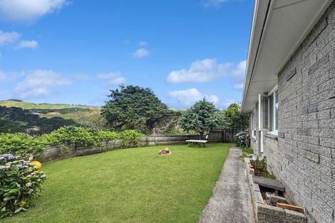 Photo of property in 21 Richmond Hill, Glenside, Wellington, 6037