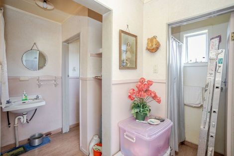 Photo of property in 4 Otanga Street, Dannevirke, 4930