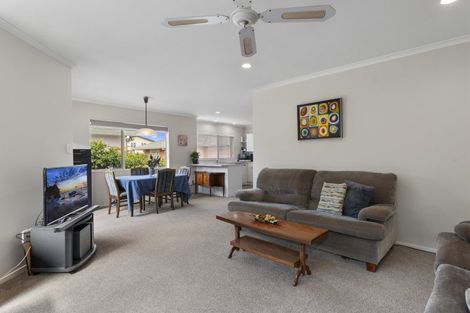 Photo of property in 4b Kowhai Street, Tauranga South, Tauranga, 3112