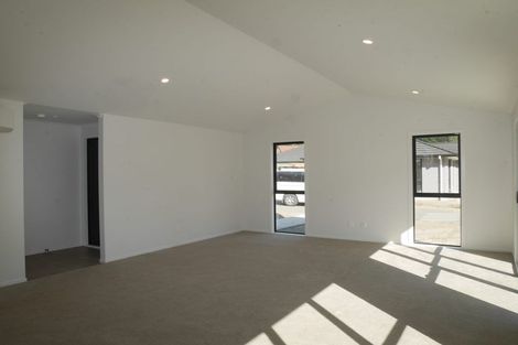 Photo of property in 13 Rongomau Lane, Raumati South, Paraparaumu, 5032