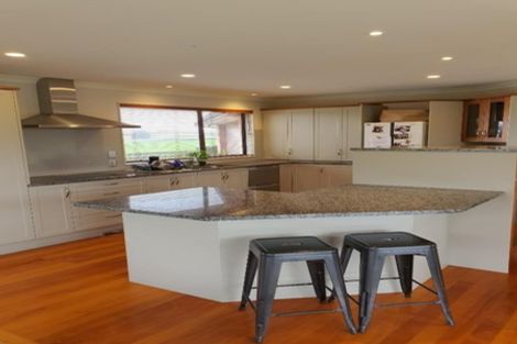 Photo of property in 233 Lewis Road, Karaka, Papakura, 2580