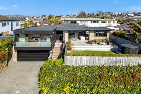 Photo of property in 3 Pine Avenue, Otumoetai, Tauranga, 3110