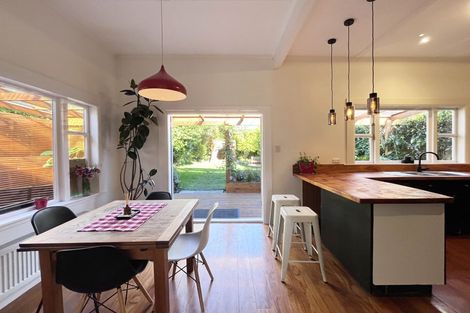 Photo of property in 25 Disley Street, Highbury, Wellington, 6012