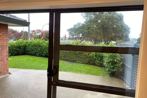 Photo of property in 1/696 Manukau Road, Royal Oak, Auckland, 1023