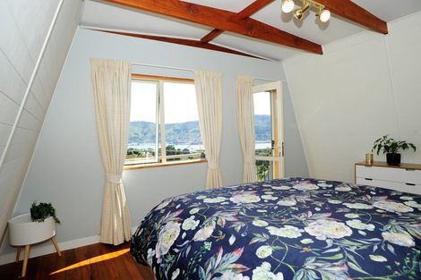 Photo of property in 12 Te Papau Crescent, Diamond Harbour, 8972