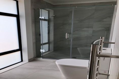 Photo of property in 12 Kaaka Street, Cambridge, 3434