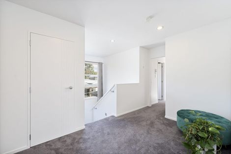 Photo of property in 1a Miro Street, New Lynn, Auckland, 0600