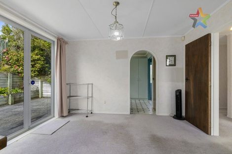 Photo of property in 15 Mossburn Grove, Kelson, Lower Hutt, 5010