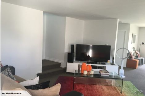 Photo of property in 20 Bukem Place, Favona, Auckland, 2024