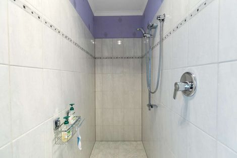 Photo of property in 36 Caulfield Place, Pukehangi, Rotorua, 3015