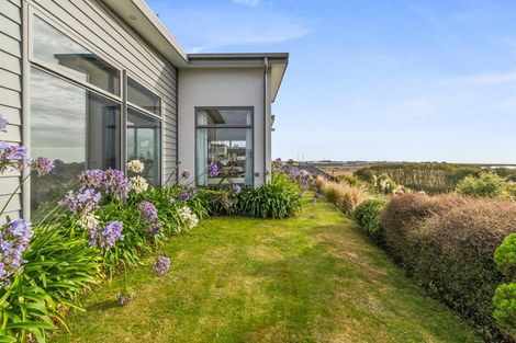 Photo of property in 5 Lancewood Terrace, Oceanview, Timaru, 7910